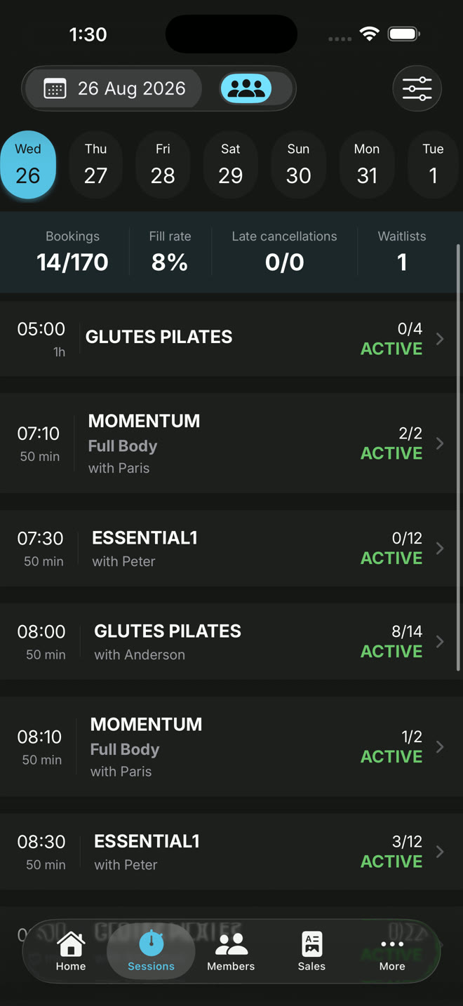Εφαρμογή προσωπικού Pine Fitness με ημερήσια μαθήματα, κρατήσεις, πληρότητα, ακυρώσεις και λίστες αναμονής